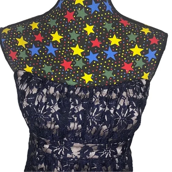 3450! Forever New strapless black and silver lace top size 12. - Picture 2 of 4